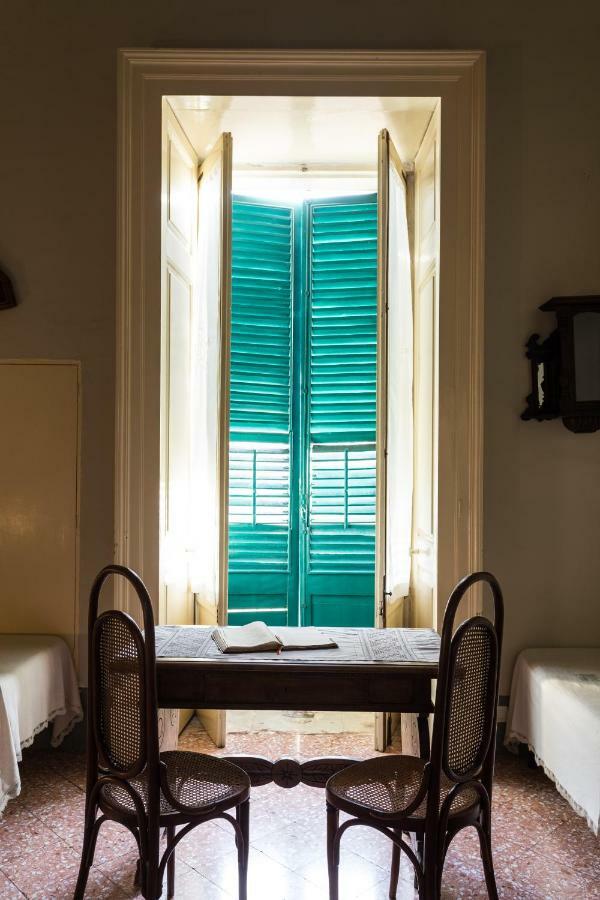 Palazzo Leuzzi B&B Galatone Dış mekan fotoğraf