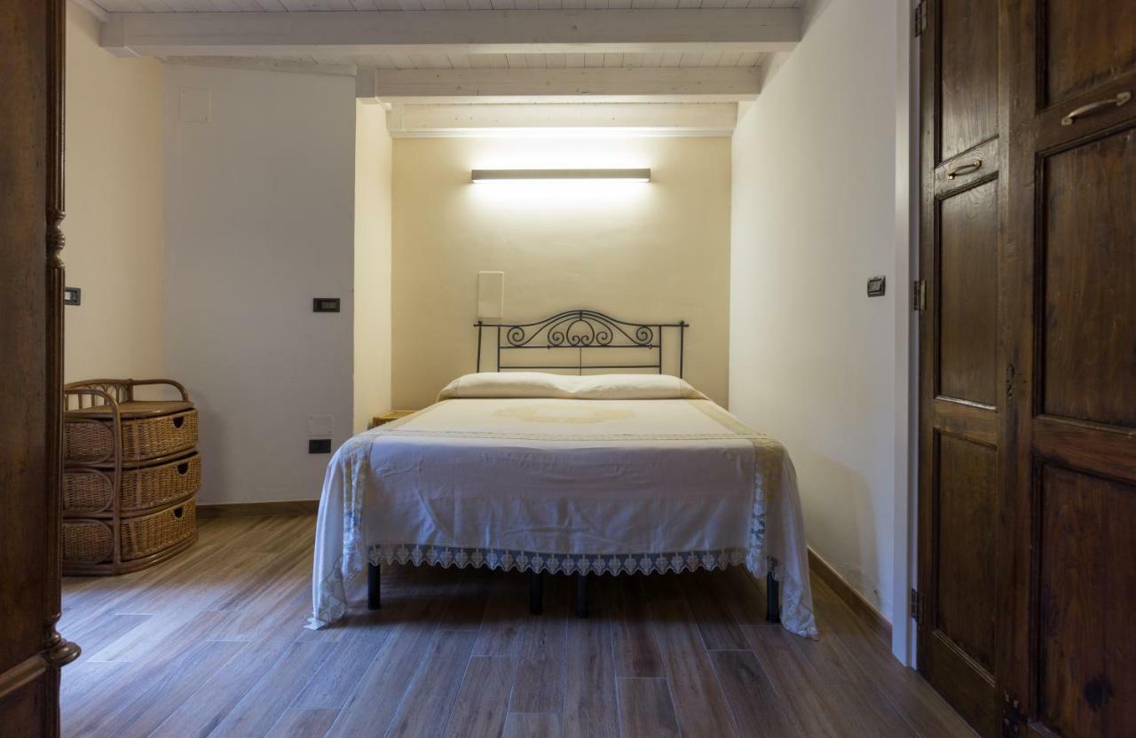 Palazzo Leuzzi B&B Galatone Dış mekan fotoğraf
